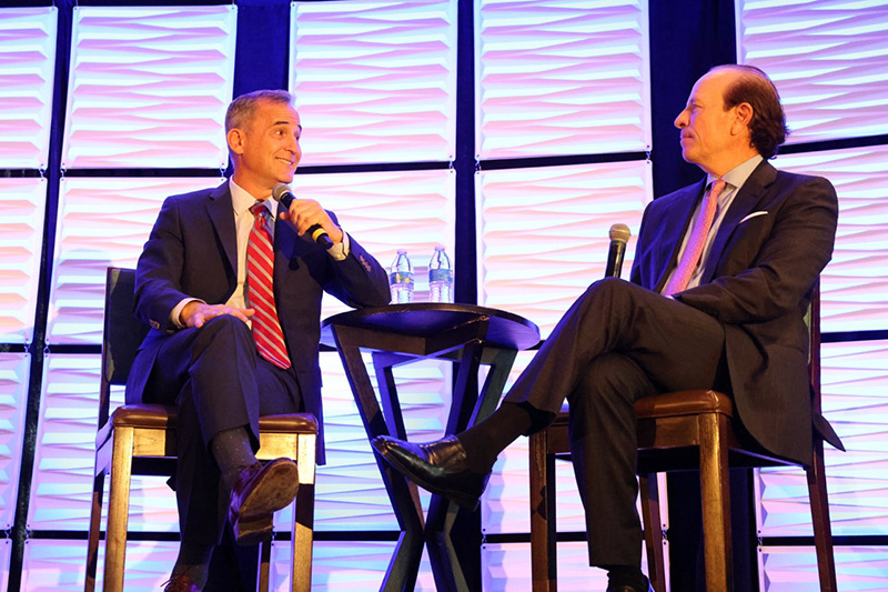 Steve Sands and AGIC CEO Greg McLaughlin