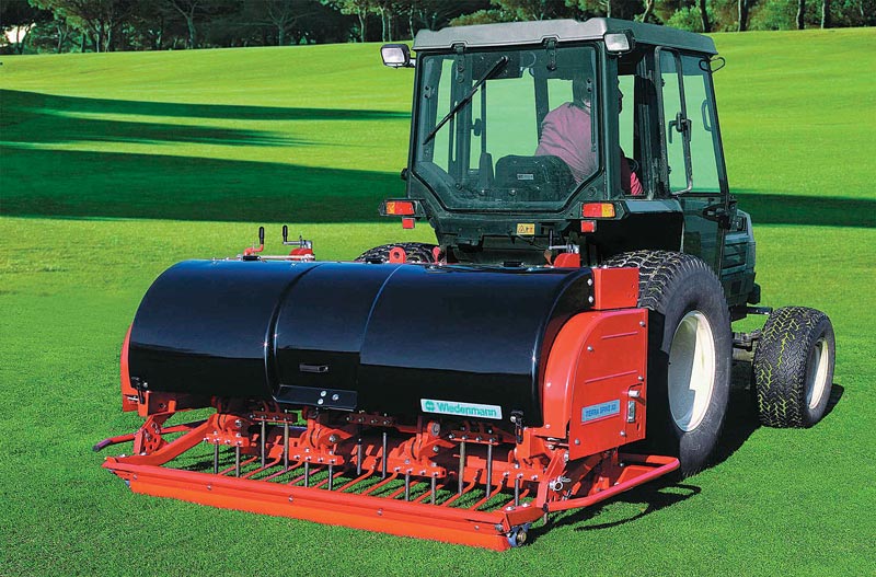This or that? Turfgrass aerification decisions Deep-tine aerification