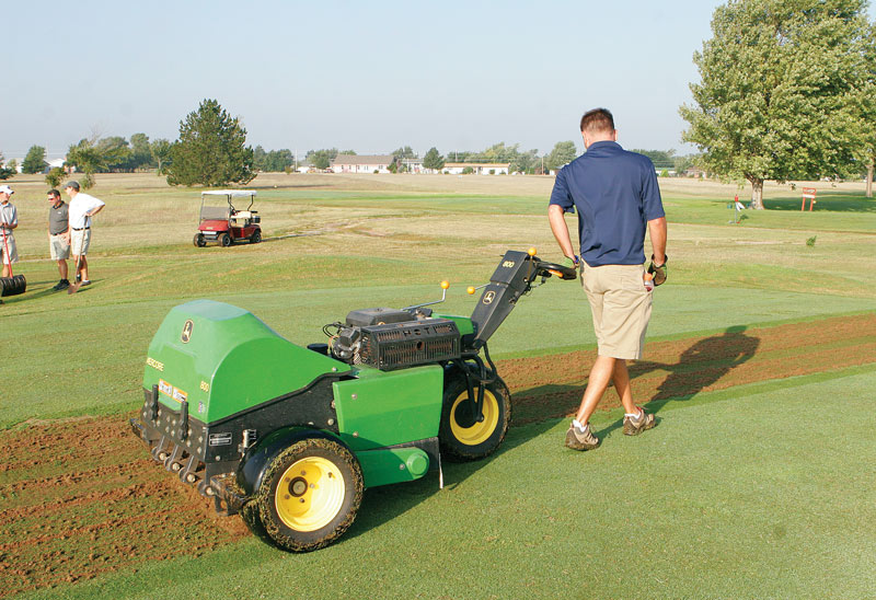 This or that? Turfgrass aerification decisions Golf course aeration