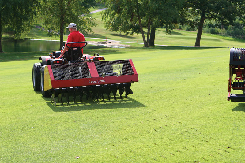 This or that? Turfgrass aerification decisions Turfgrass aerification