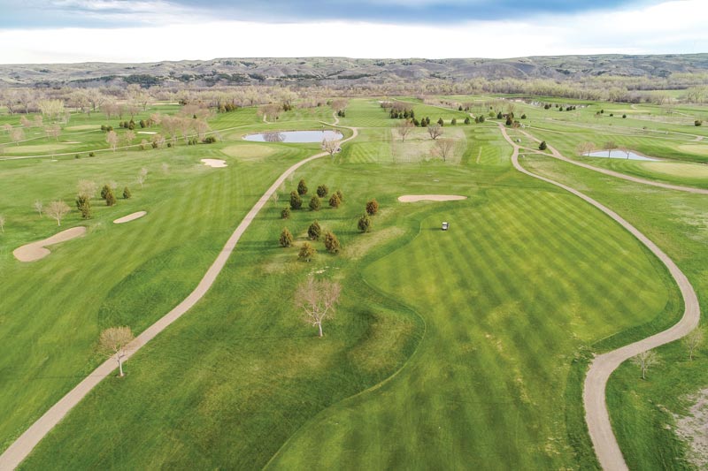 Unlocked potential: Inmates in golf course maintenance Hillsview Golf Course