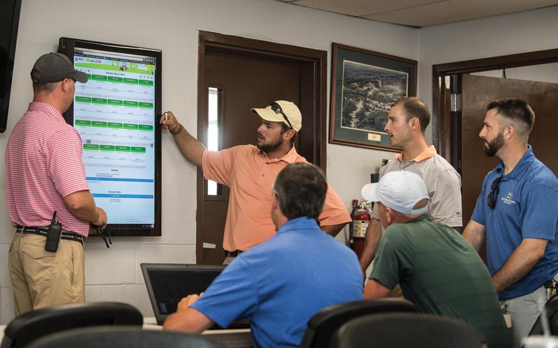 A perfect marriage: Superintendent blends turf and tech Turf Cloud