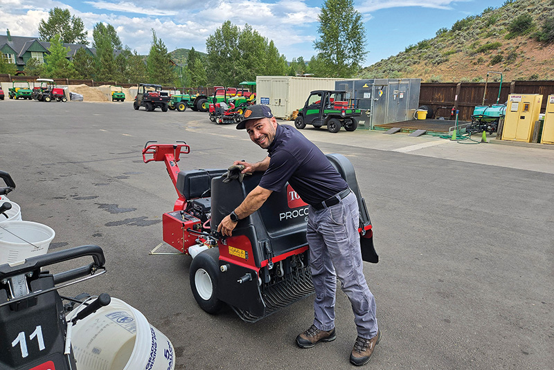 Aerial view of Ghost Creek golf course
