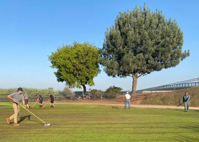 Straight into Compton: SoCal supers revive neglected course Compton Par 3