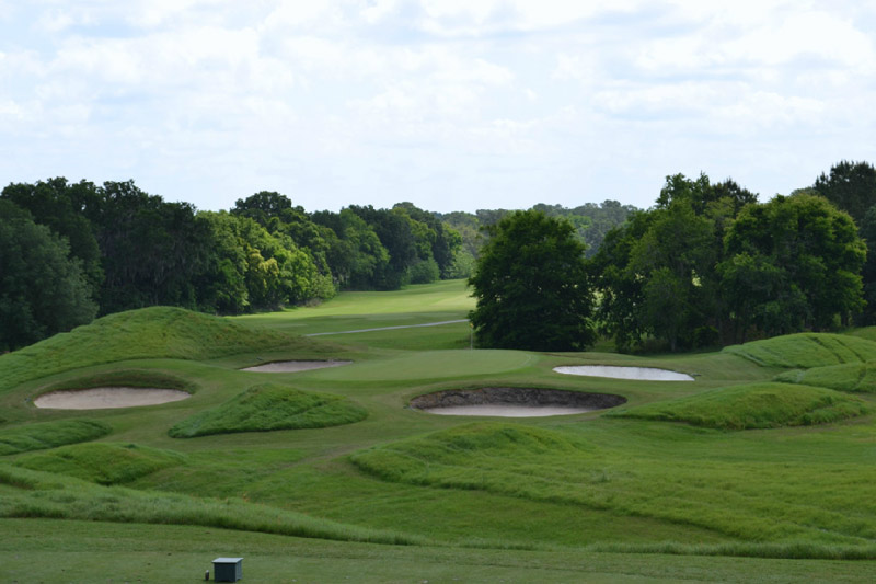 Central Florida club replicates golf’s most iconic holes Postage Stamp hole replica