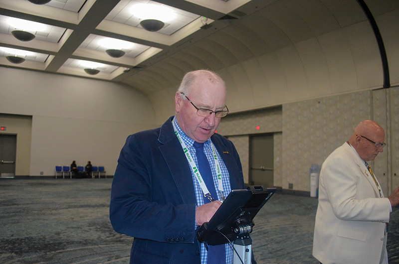 Bill Murray in a conference room at the GCSAA Conference and Trade Show